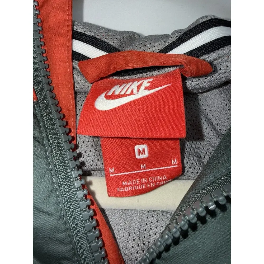 NIKE SPORTSWEAR Windrunner Hooded Jacket 727324-852 Mens Medium